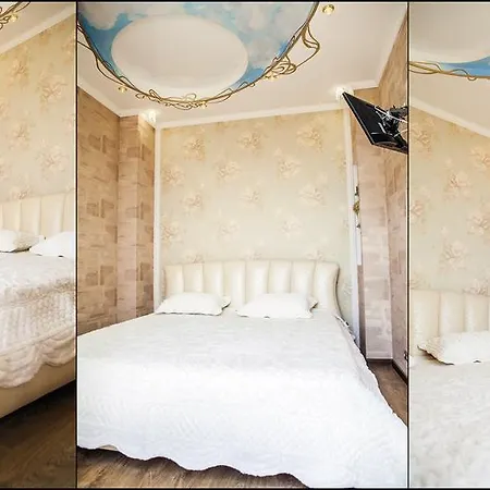 Luxury In The Centre Apartment