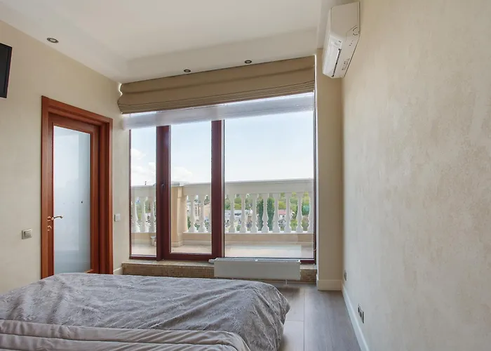 Luxury In The Centre Odessza