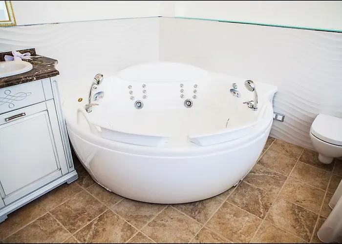 Luxury In The Centre Apartment *