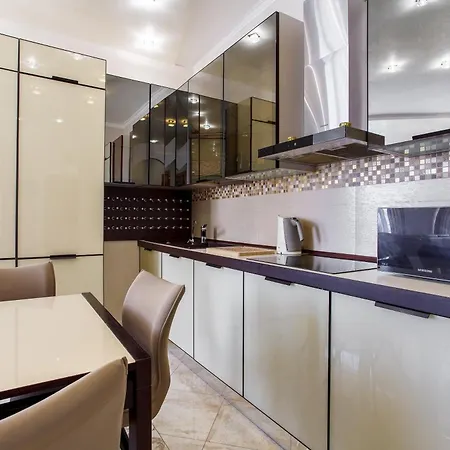 Luxury In The Centre Apartmán